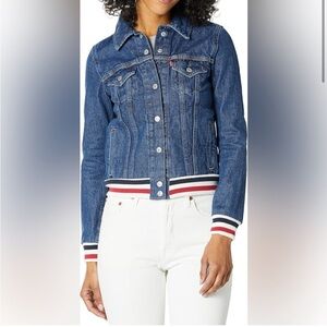NWOT Levi's Women's Original Rib Trim
Trucker Jackets